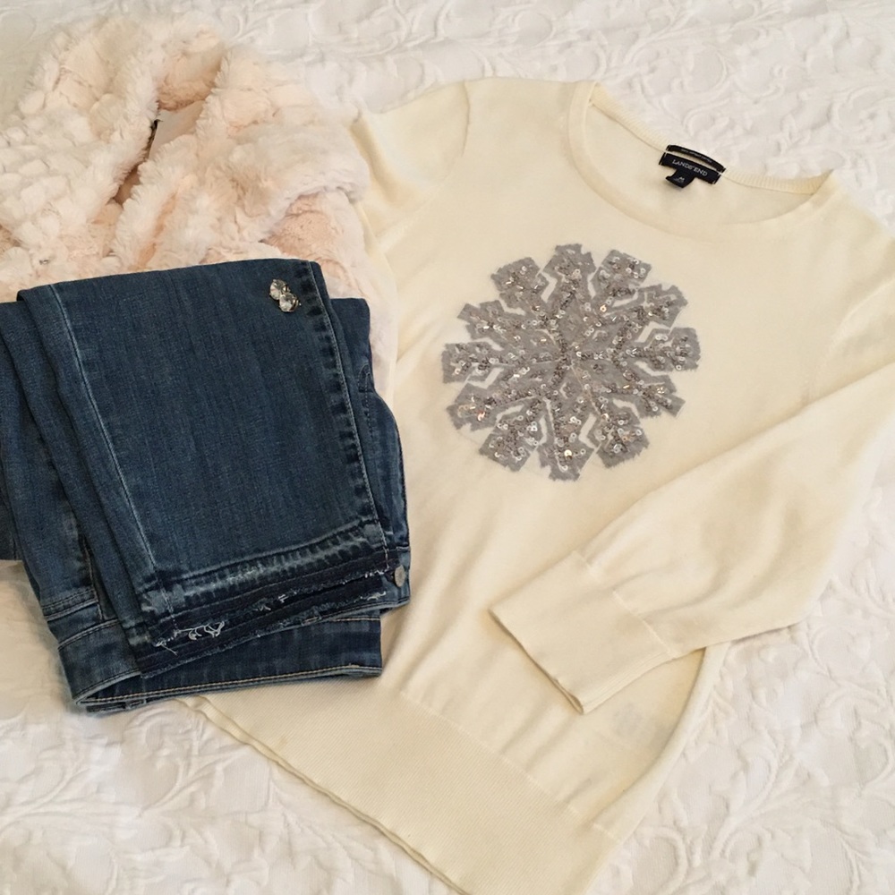 Sparkle Snowflake Sweater Size M